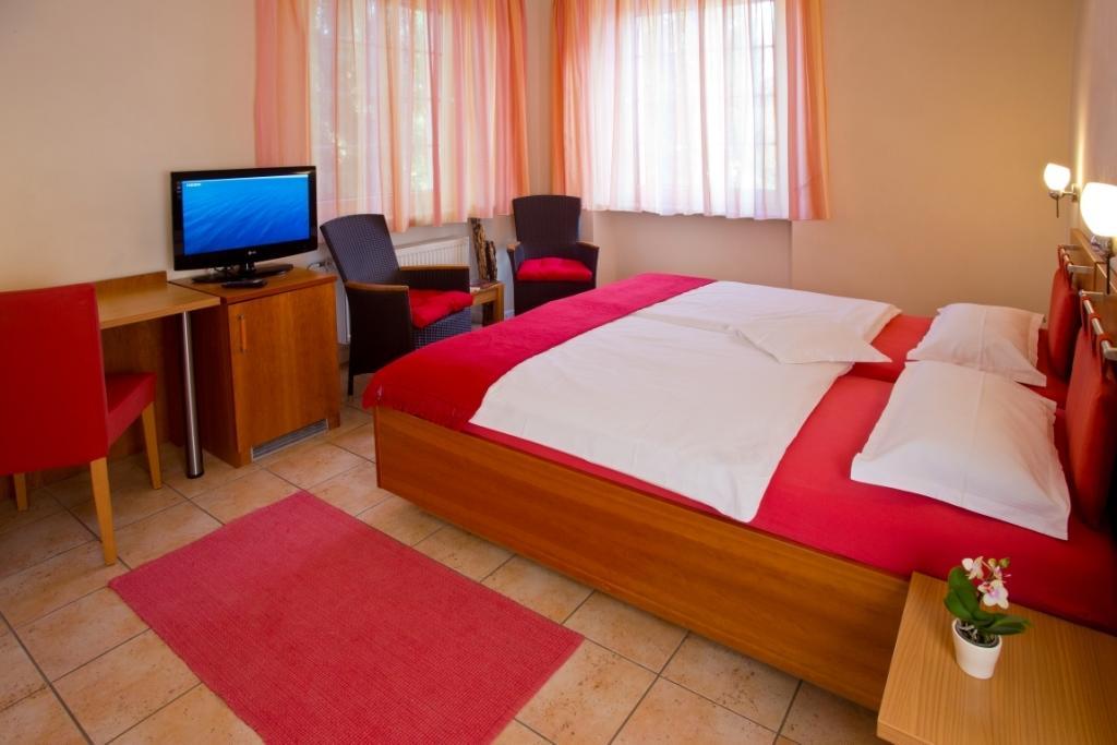 Rotenberg Pt Hotel Wittlich Rom bilde